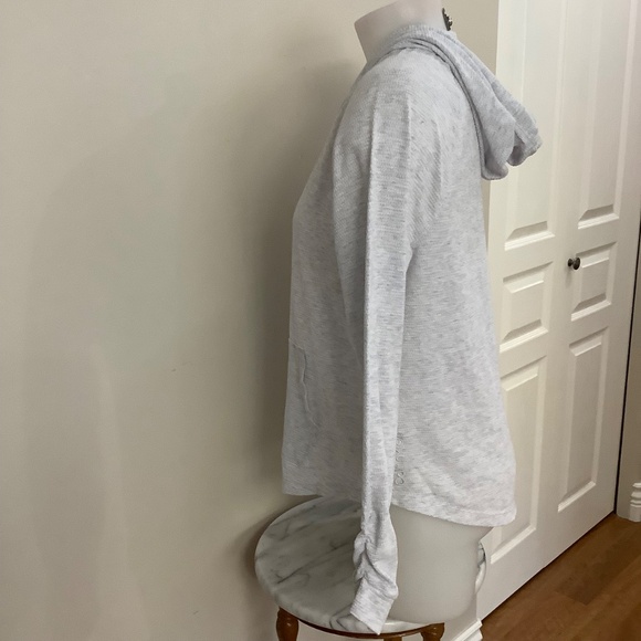 Calvin Klein light hoodie fits Medium 34/35 bust - Picture 3 of 11